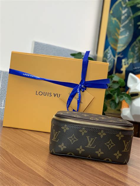 louis vuitton cubo|Packing Cube PM Monogram Canvas .